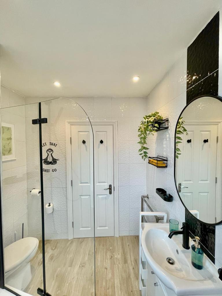 Stylish, Fully Equipped Central Apartment Beside Hyde Park ลอนดอน ภายนอก รูปภาพ
